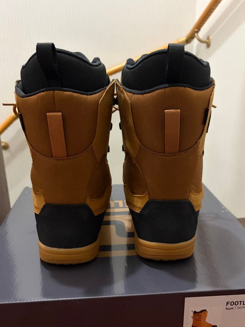 DEELUXE スノーボードブーツ 雪板　スノートイなどに