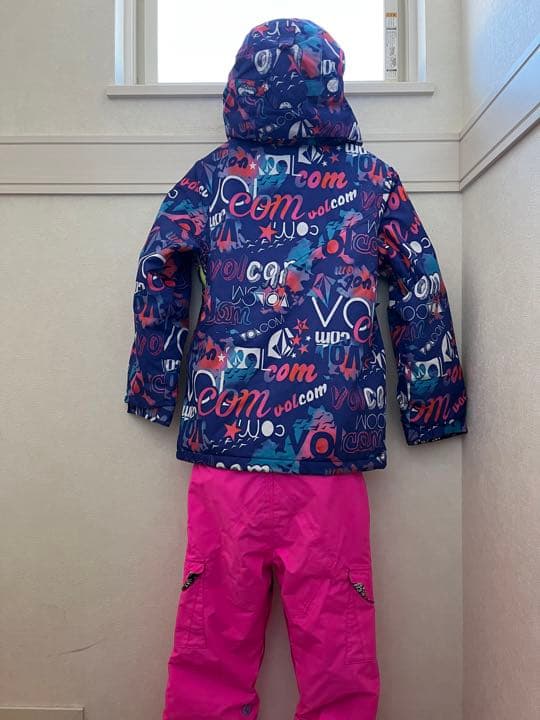 VOLCOM ガールズ　ウェア