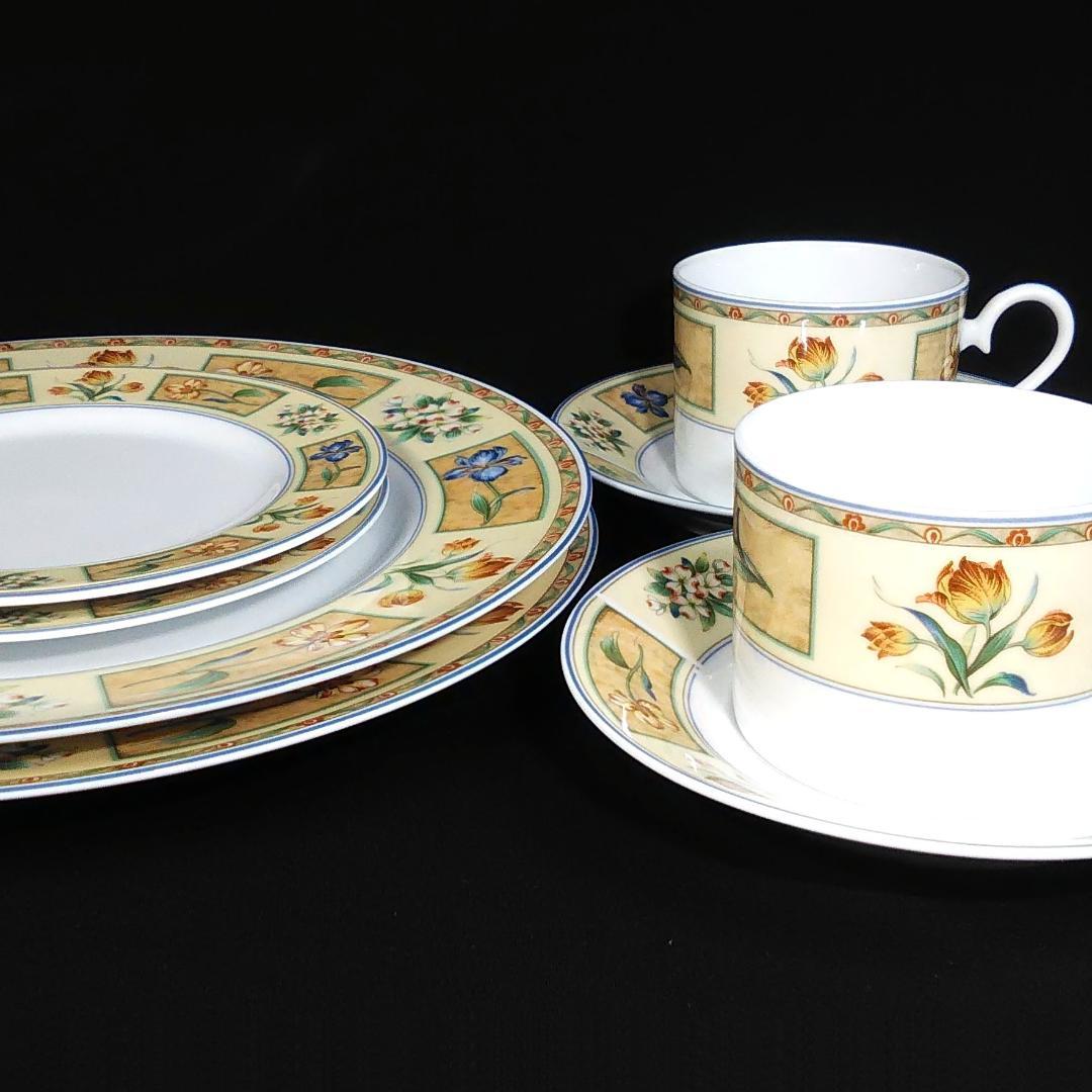 ノリタケ フィエスタフラワーズ ペアセット