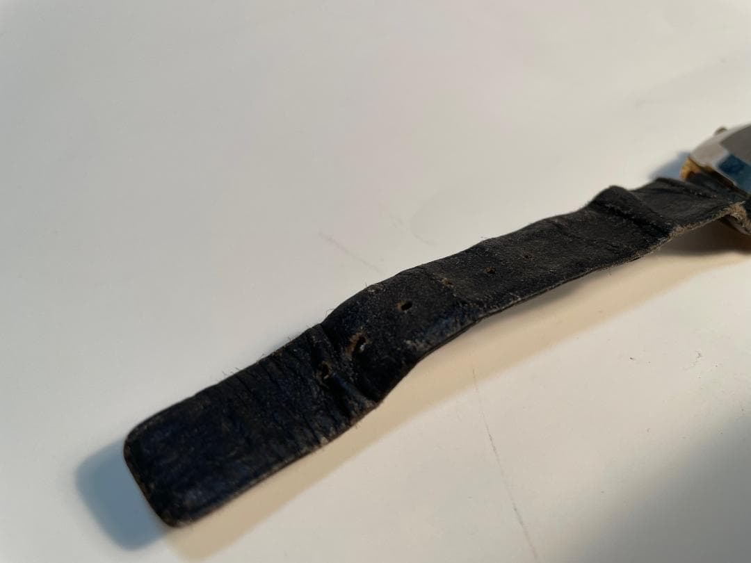 オメガ 手巻き アナログ時計 ゴールド