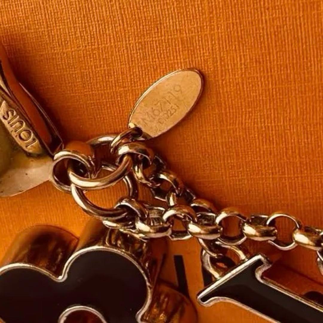 極美品✨ルイヴィトン バッグチャーム フルール ドゥ モノグラム M67119