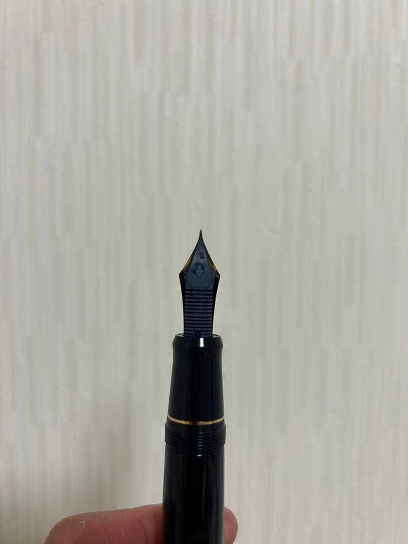 パイロット カスタムurushi 黒 中細字（MF）