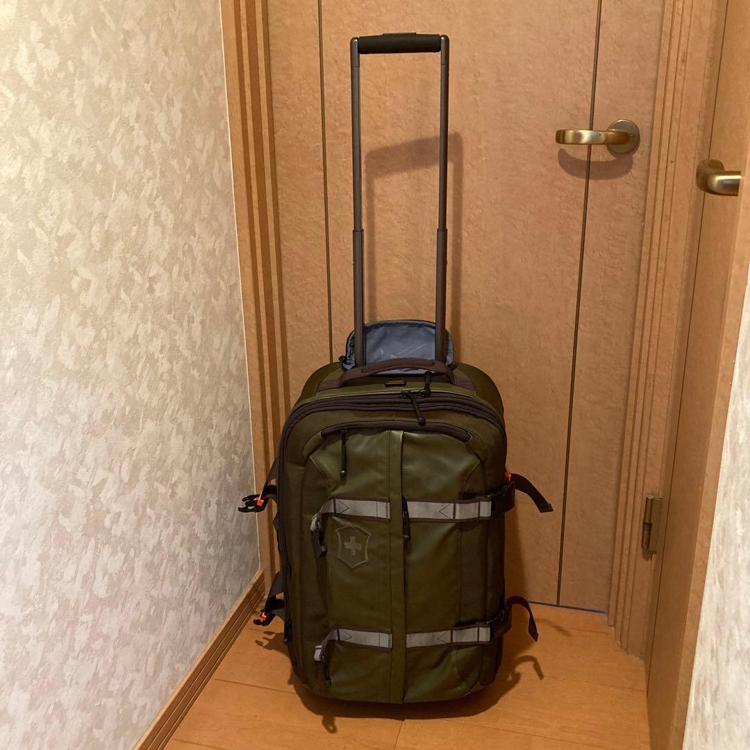 ビクトリノックス　スーツケース