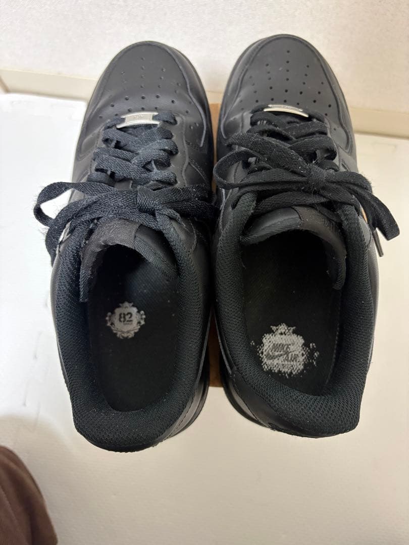 Nike Air Force 1 ブラックレザー スニーカー
