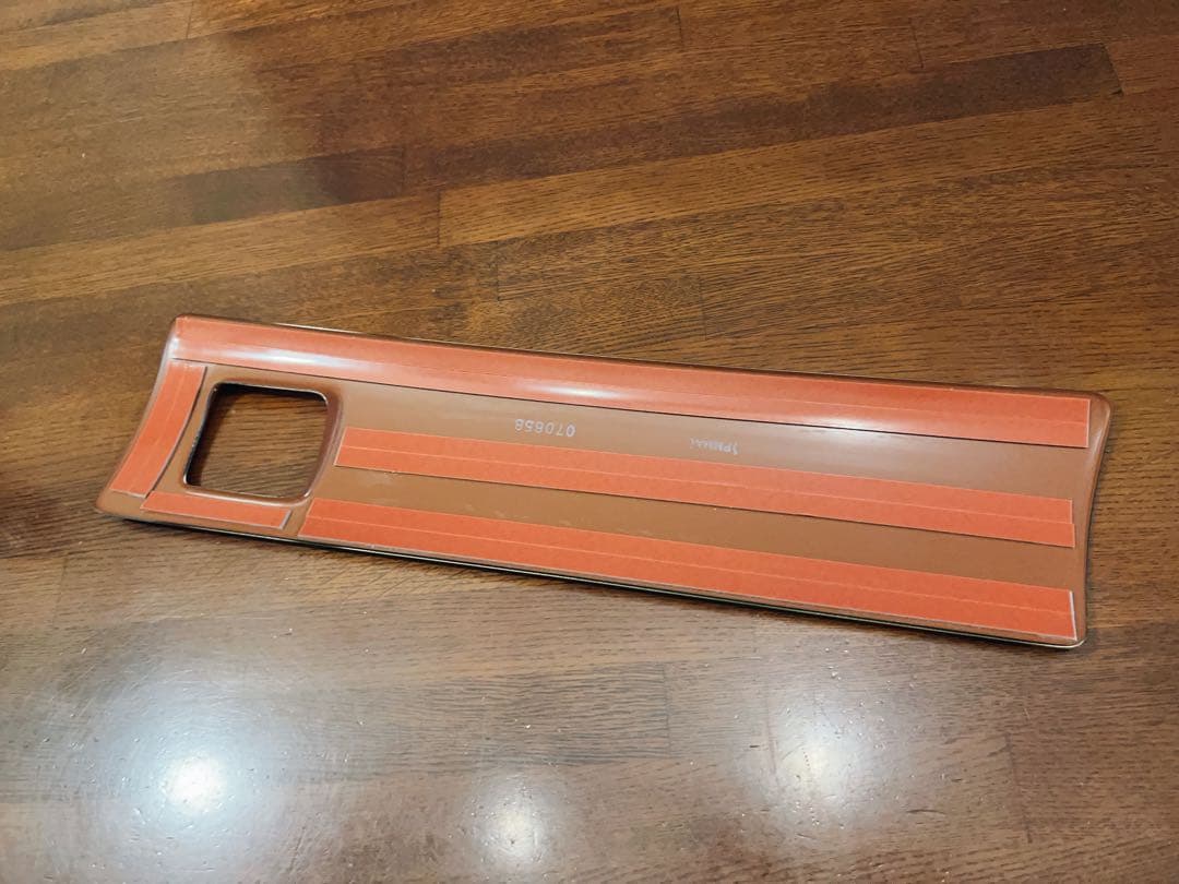 ミラジーノ　ウッドパネル