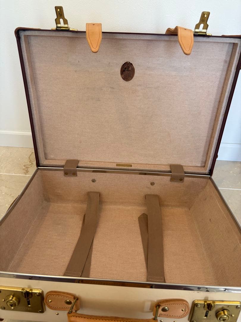 クレソン！グローブトロッター（GLOBE TROTTER）サファリ