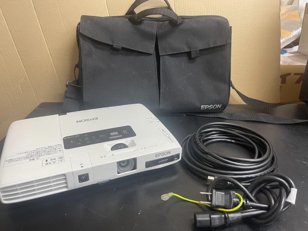 EPSON EB-1776W プロジェクター 419時間