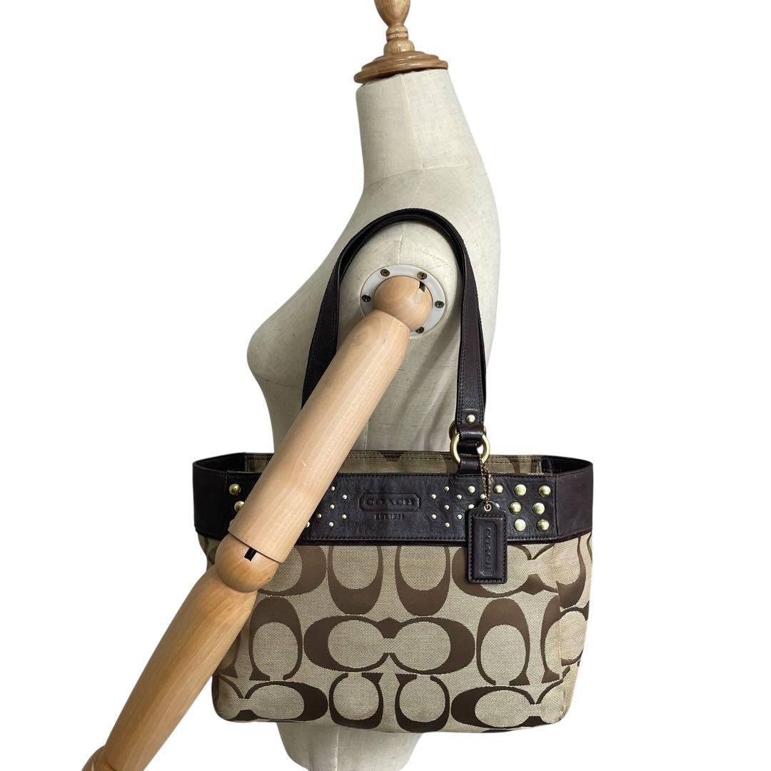 良品✨コーチ トートバッグ キャンバス×レザー スタッズ シグネチャー 肩掛け