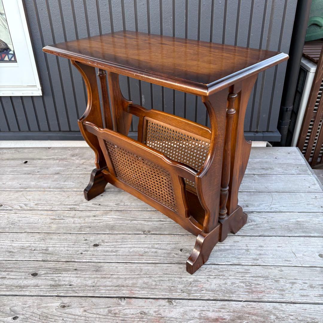 カリモク コロニアル マガジンラック付き サイドテーブル 木製 昭和レトロ古家具