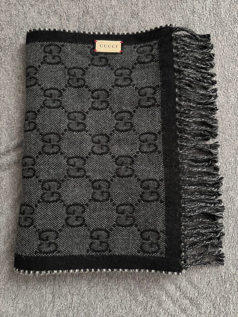 GUCCI マフラー リバーシブル