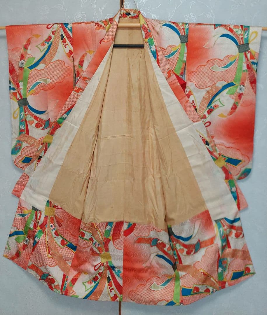 NA463アンティーク子供着物ジュニアサイズ  正絹  着丈124センチ裄丈57