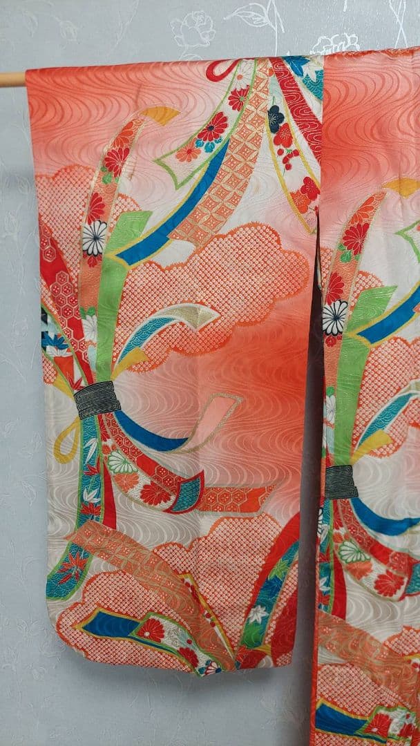 NA463アンティーク子供着物ジュニアサイズ  正絹  着丈124センチ裄丈57