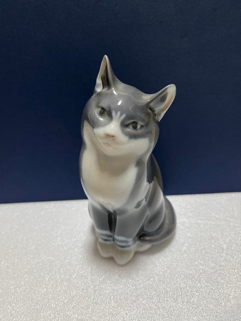 ロイヤルコペンハーゲン 猫の置物 1993 Sitting Cat