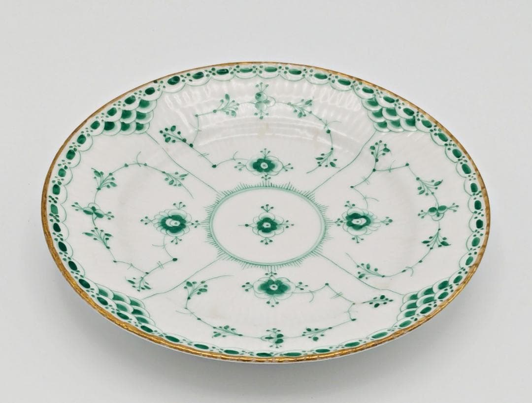 ロイヤルコペンハーゲン グリーンフルーテッド ハーフレース 金彩プレート 一級品