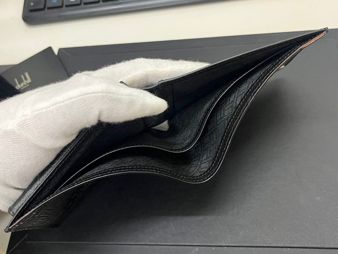 【未使用】ダンヒル　二つ折り財布
