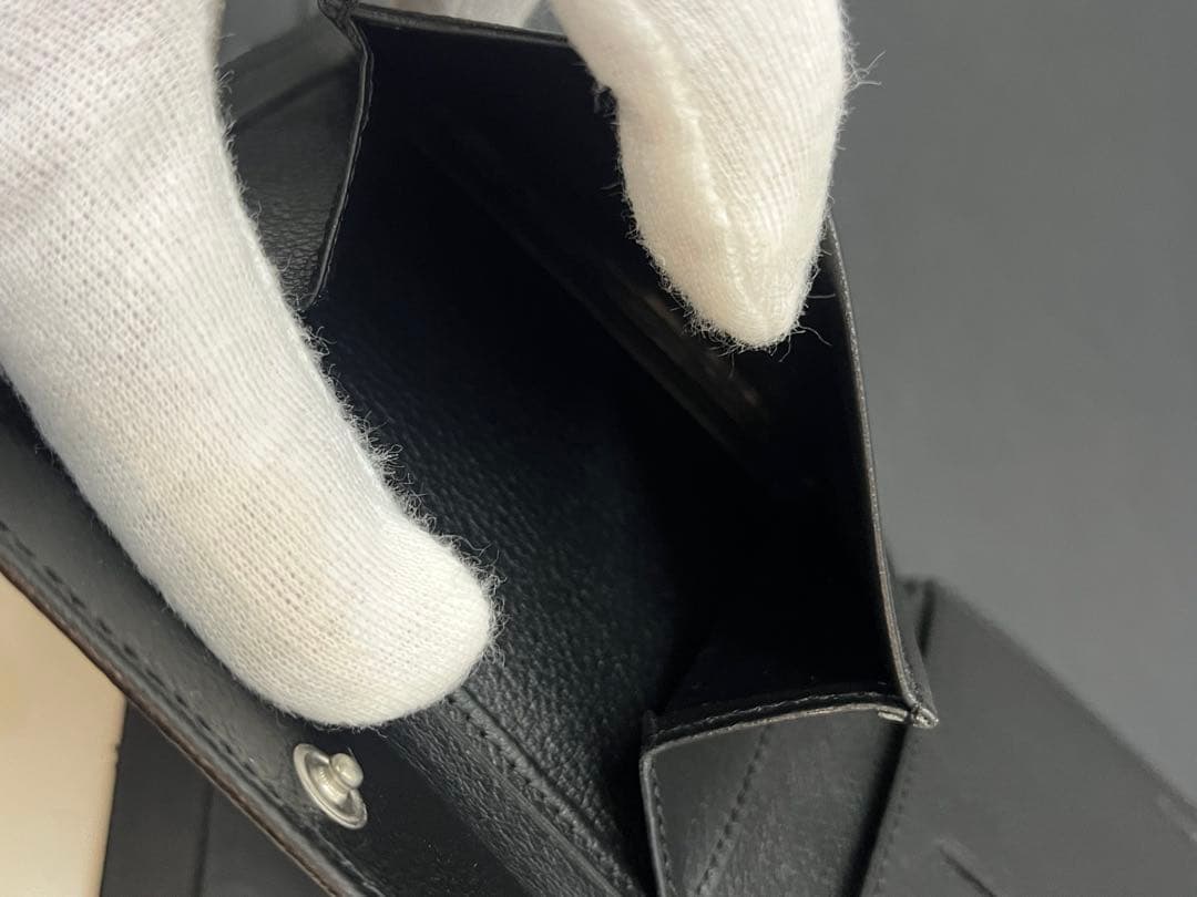 【未使用】ダンヒル　二つ折り財布