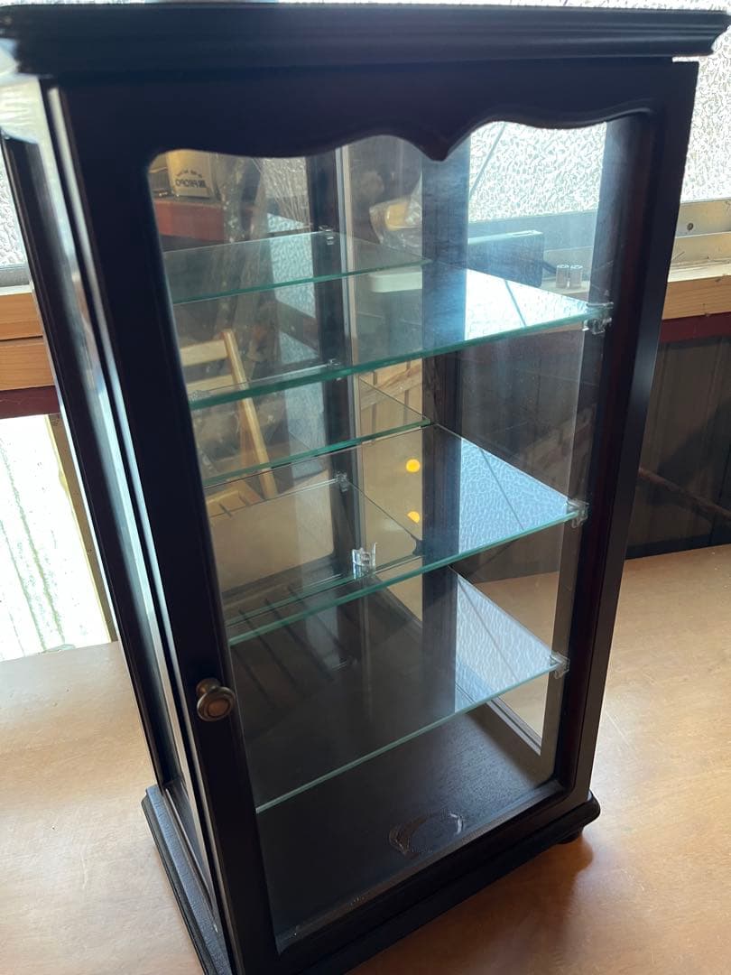 R ieさま専用　ダークブラウン ガラスキャビネット 4棚