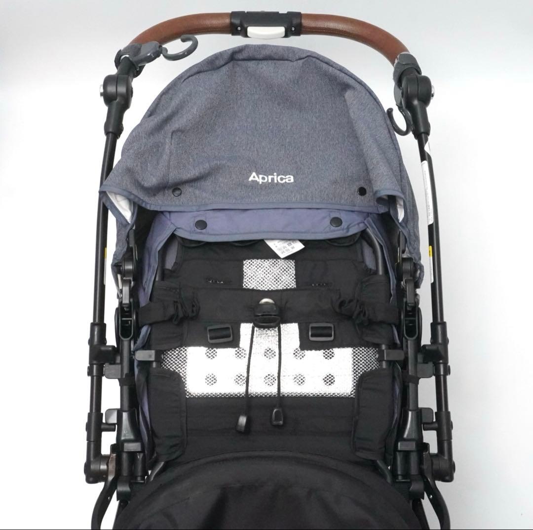 【美品】Aprica ラクーナ ビッテ クッション　ブルーアットル　ベビーカー