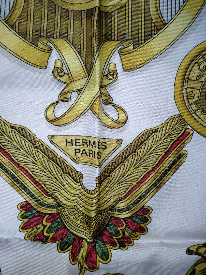 美品 エルメス HERMES カレ90 LES PARURES DU VENT