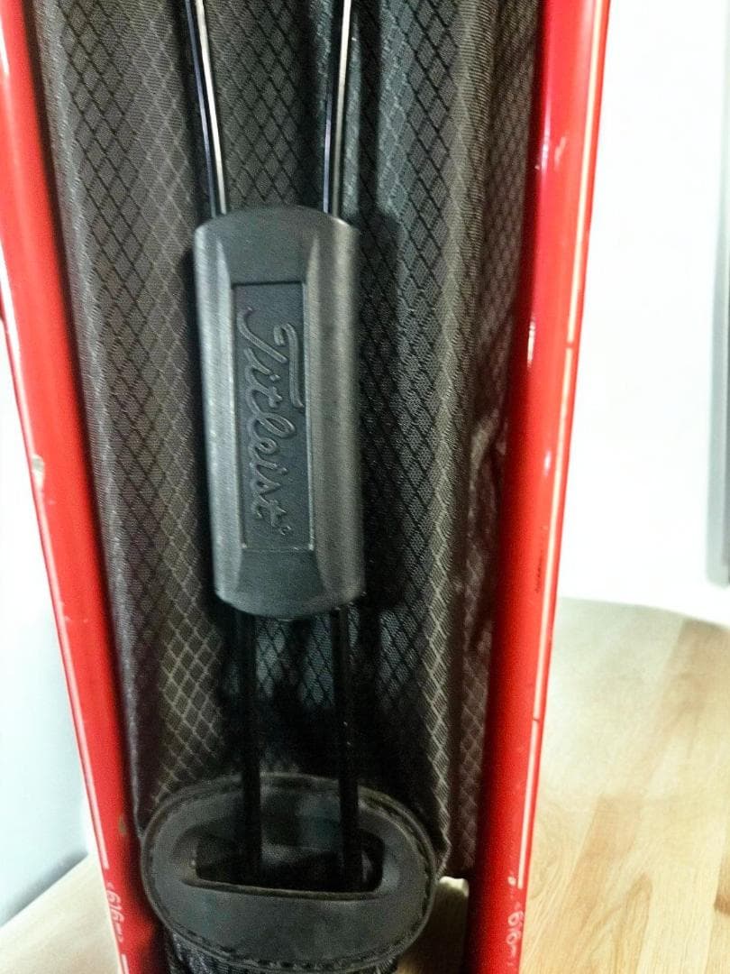 ＫＡ美品　Titleist 　軽量スタンドバッグ 黒/白/赤