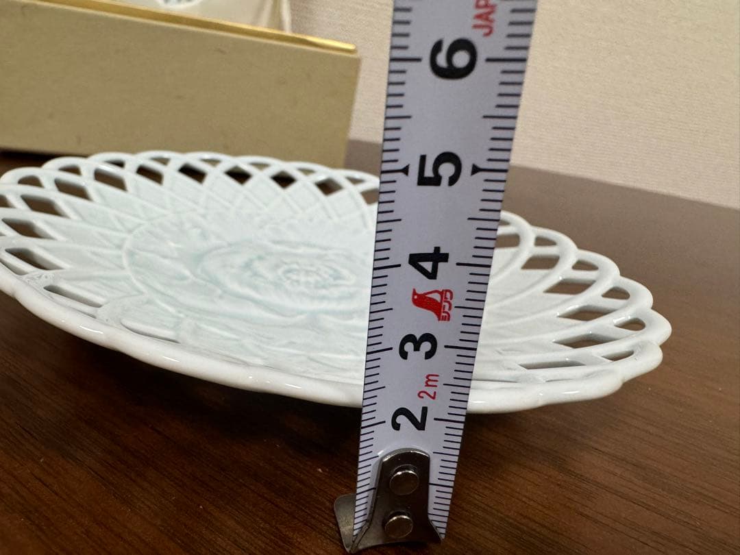 ナルミボーンチャイナ　高級磁器　牡丹柄模様の陶器皿 銘々皿　5枚セット