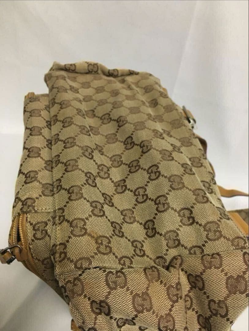 希少　美品　GUCCI GGモノグラム　バックパック　リックサック　キャンパス