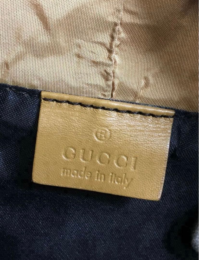 希少　美品　GUCCI GGモノグラム　バックパック　リックサック　キャンパス