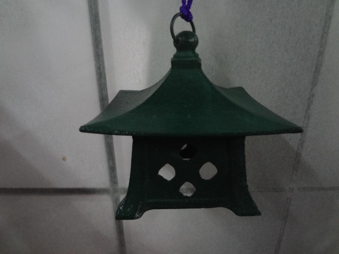 あずまや風鈴・ 吊灯籠 大・南部鉄器　　　新品未使用品・箱入り