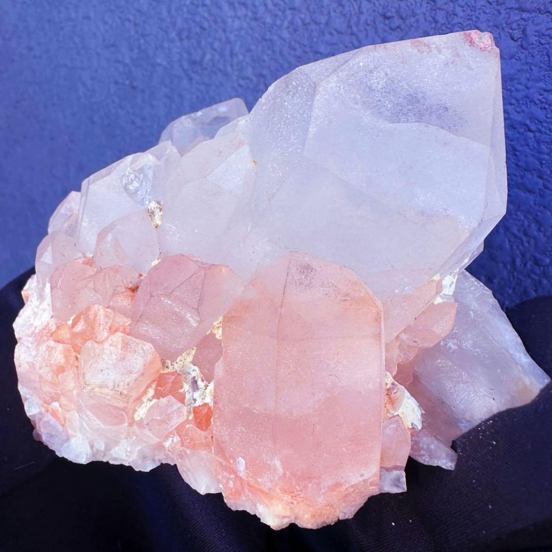 爆アレ❗️可愛いピンク♡超綺麗マダガスカル産パイナップルピンククラスターA1514