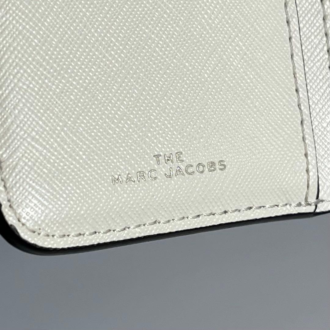 未使用級　MARC JACOBS The Snapshot SNOOPY 財布