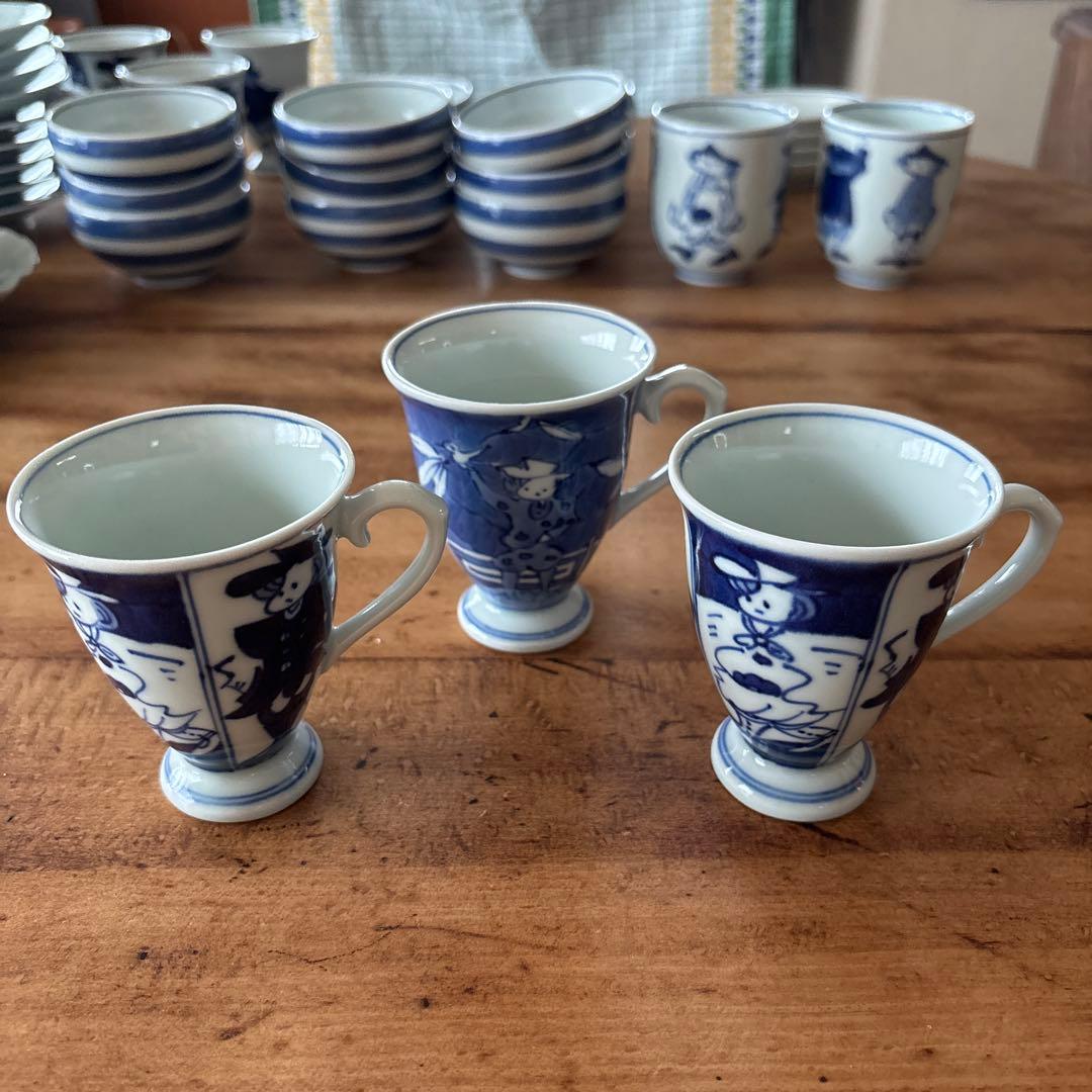 有田焼　青花　しん窯　小皿　中皿　湯呑み　コーヒーカップ　ワイングラス他まとめて