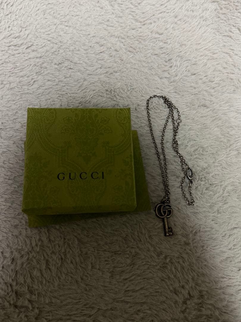GUCCI 鍵モチーフ ネックレス