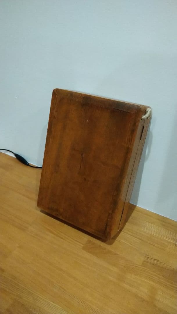 レトロBOXと流木のインテリアスタンド！！