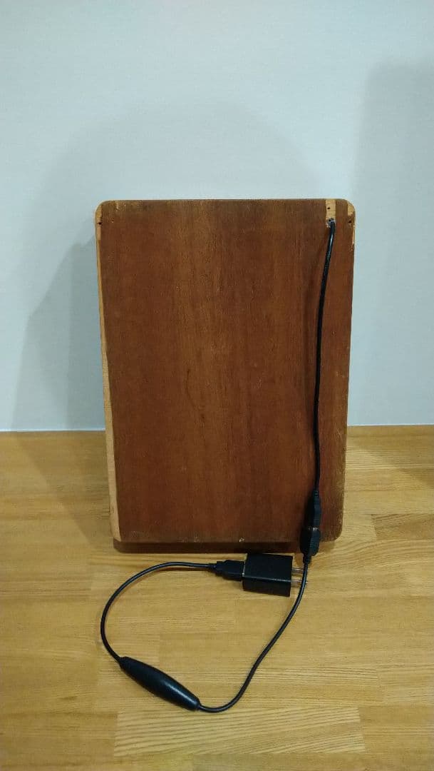 レトロBOXと流木のインテリアスタンド！！