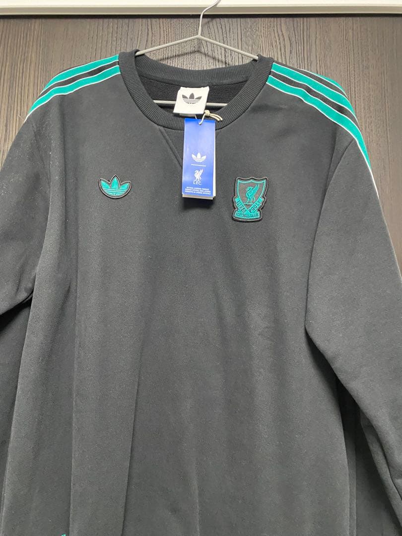 リバプール adidasoriginals スウェットシャツ 25/26
