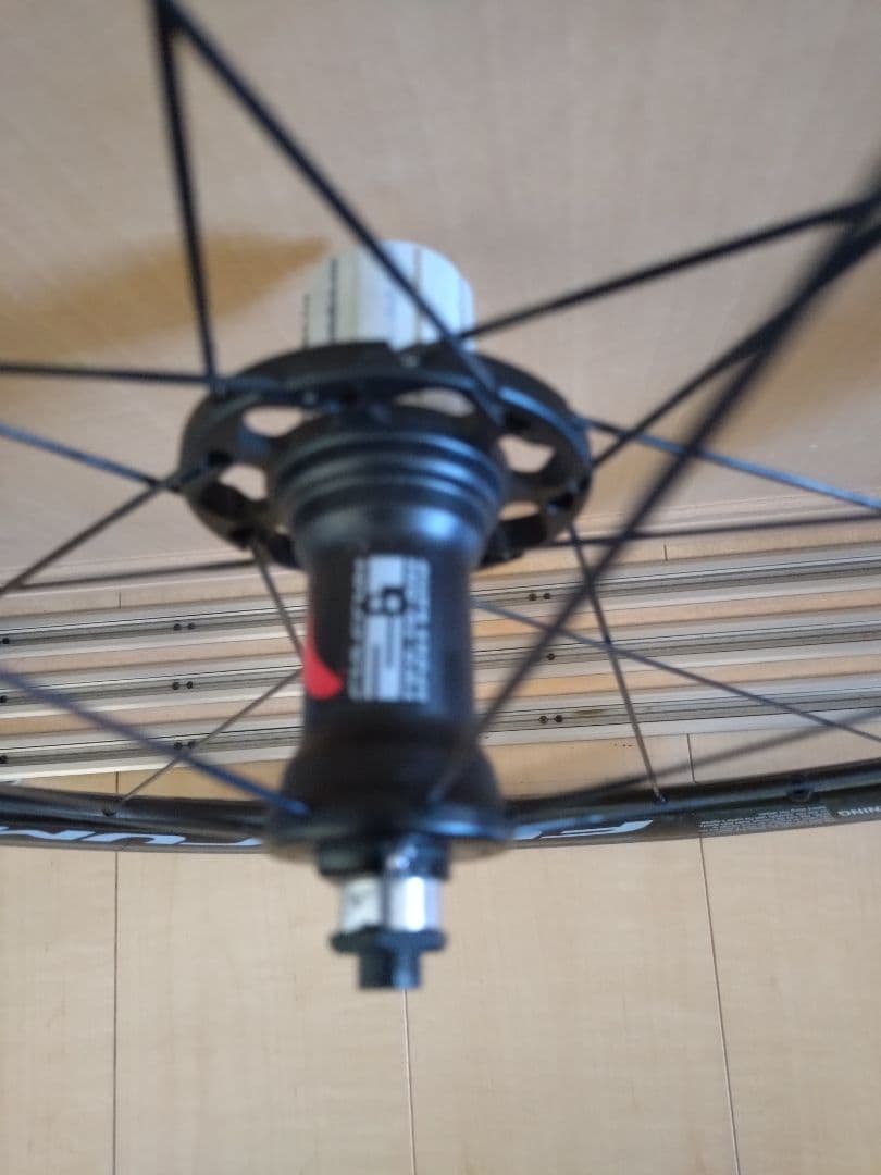 フルクラム レーシングクアトロカーボン