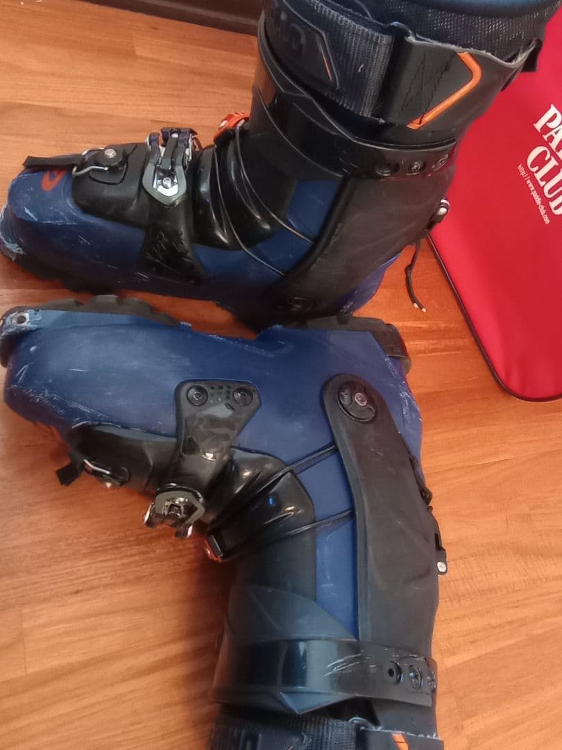 M*A様 DALBELLO LUPO AX120　中古スキー用ブーツ