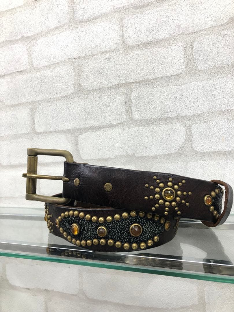 あHTC オーバーレイピーナッツベルト スタッズベルト