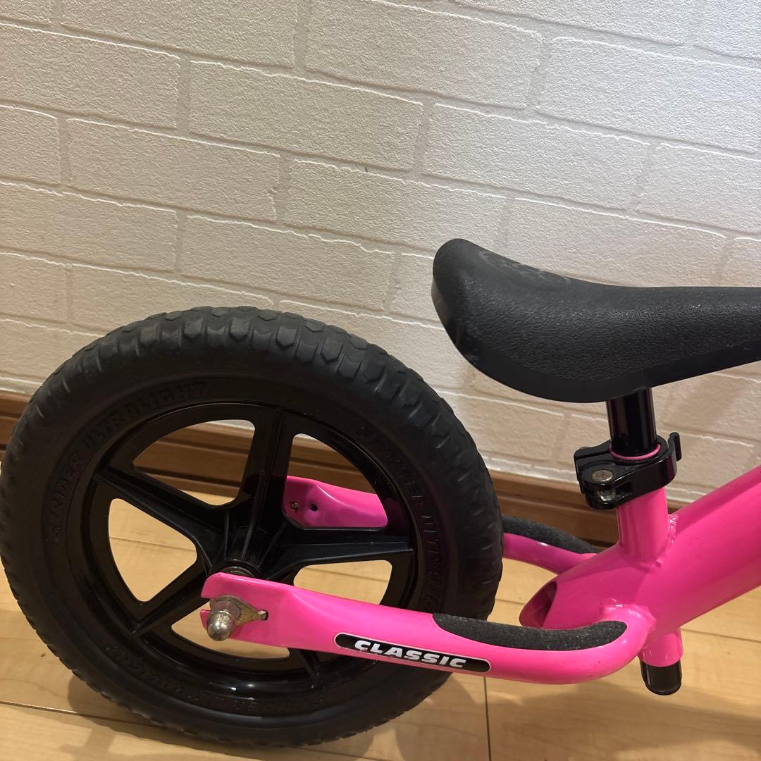 ストライダー ピンク 12インチ 正規品