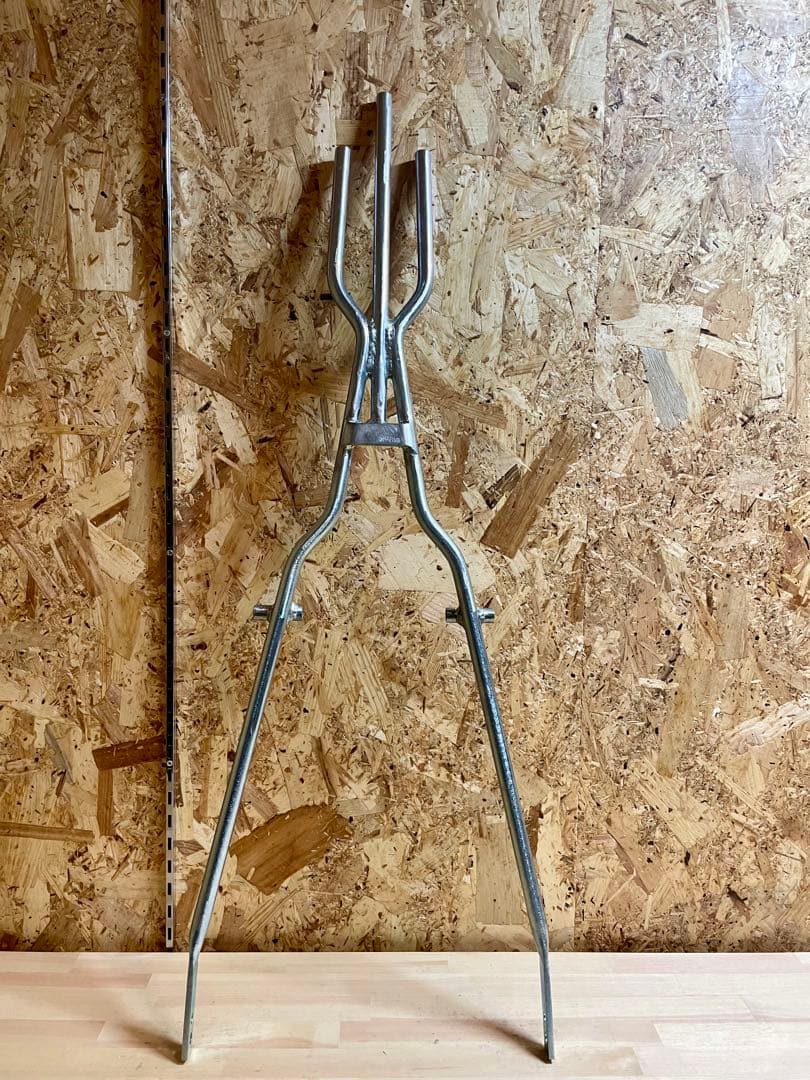 と*も様 バルカン400 亜鉛メッキ フラットフェンダー用 シーシーバー 102