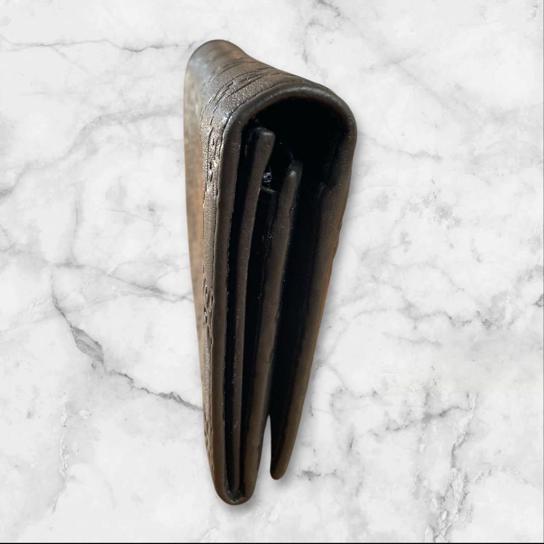 訳あり美品✨　GUCCI グッチ GG柄　シマレザー 　二つ折り長財布 ブラック