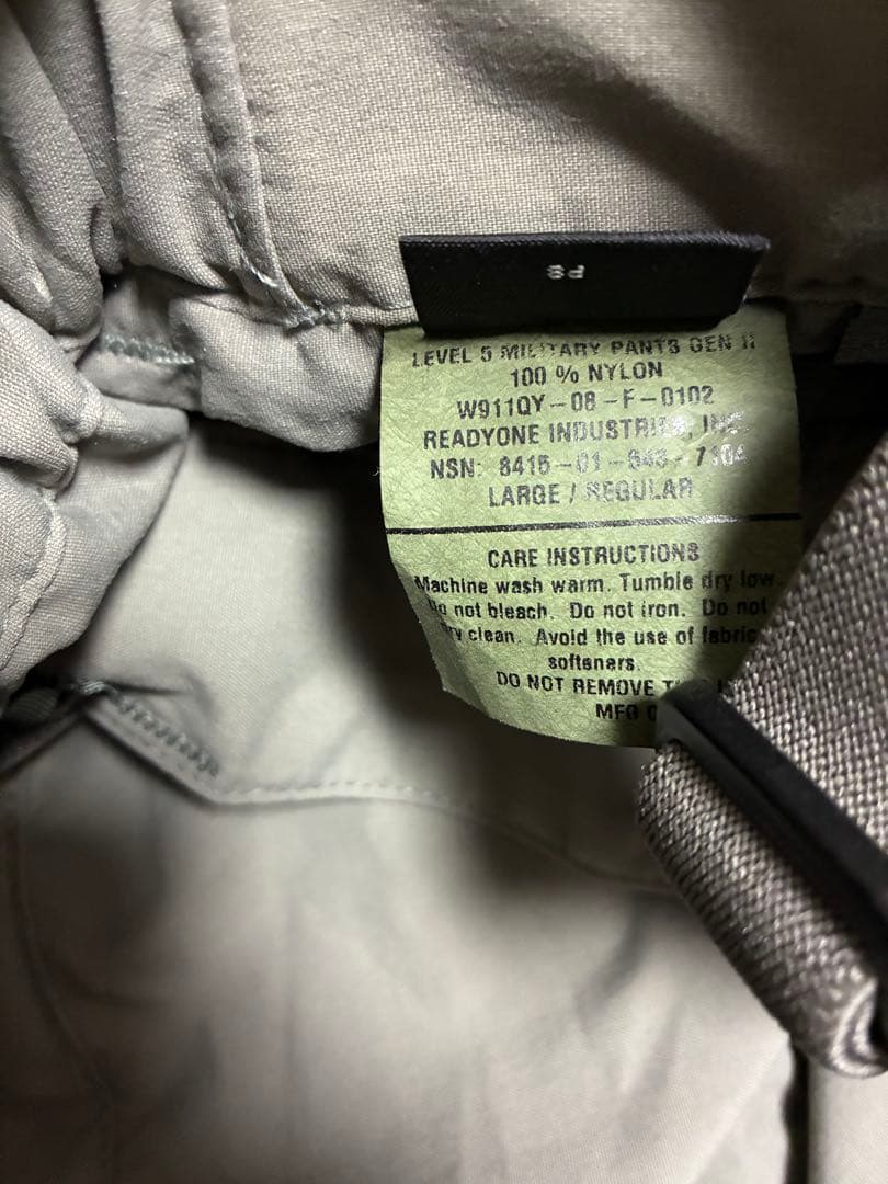 K*T様 【未使用品】patagonia mars level5 pants