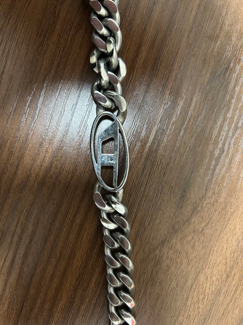 ディーゼルブレスレット