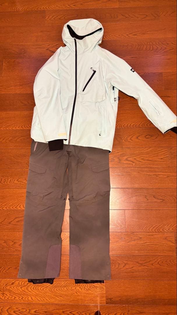 686 スノーボードウエア上下セット 22-23