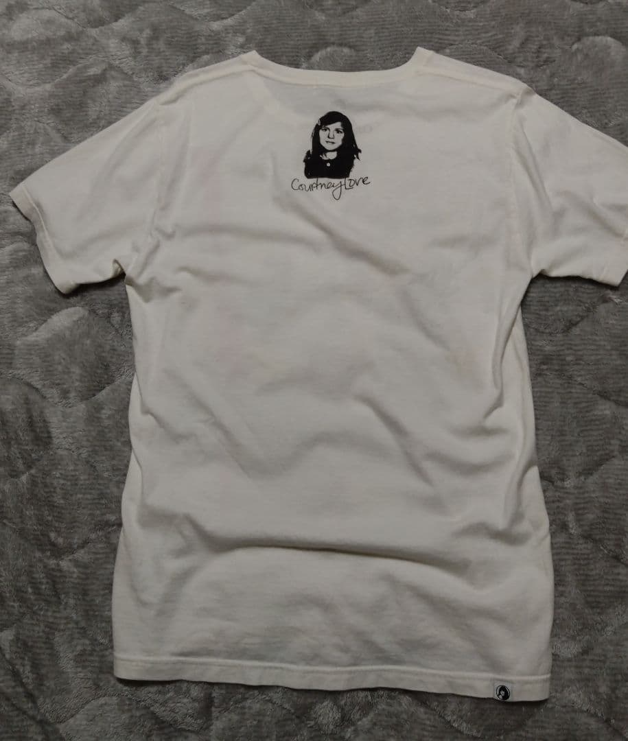 【美品】HYSTERIC GLAMOURコートニーラブ Tシャツ