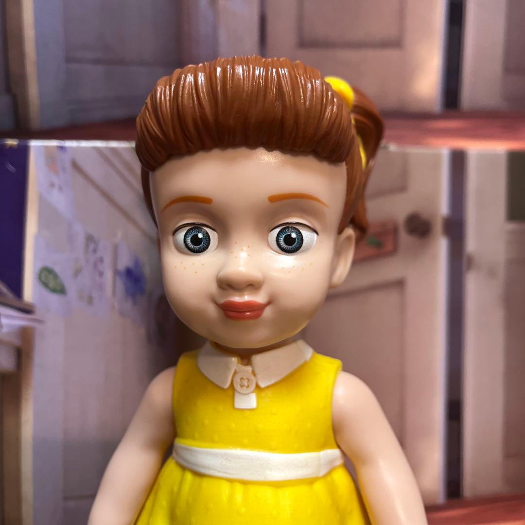 ぽ*ぃ様 ディズニー ピクサー トイストーリー4 ギャビーギャビー 人形