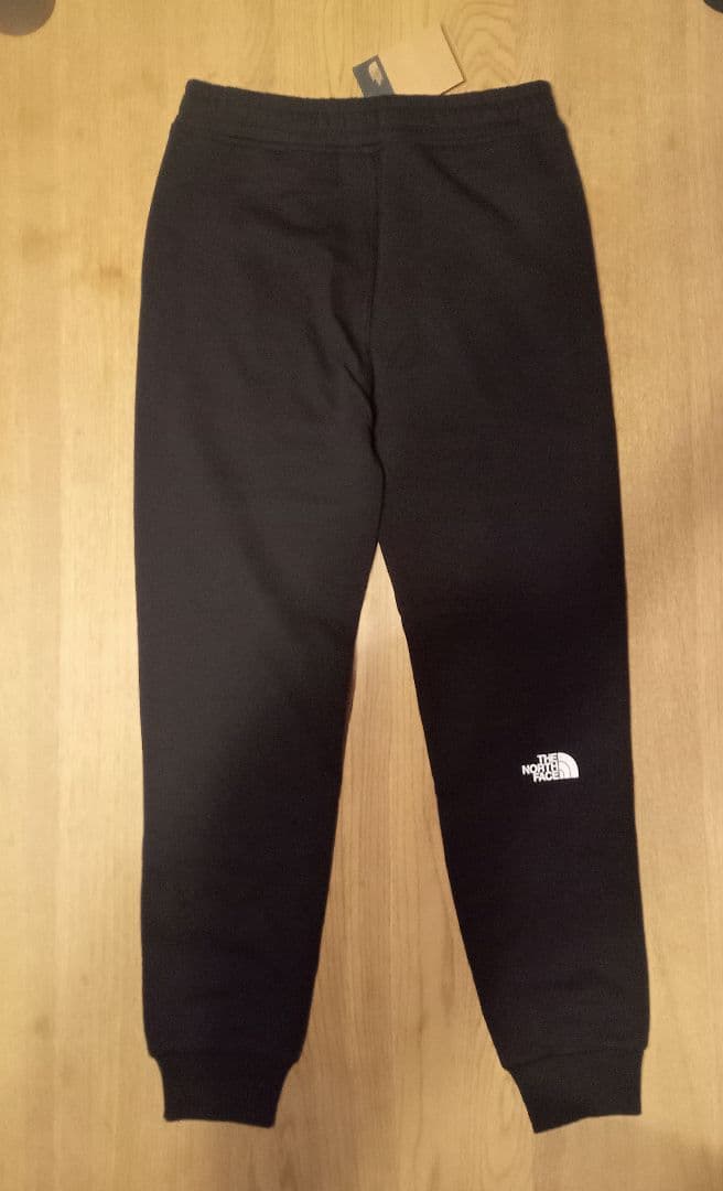 普段着にもアウトドアにも!!ザ ノースフェイスパンツ!!