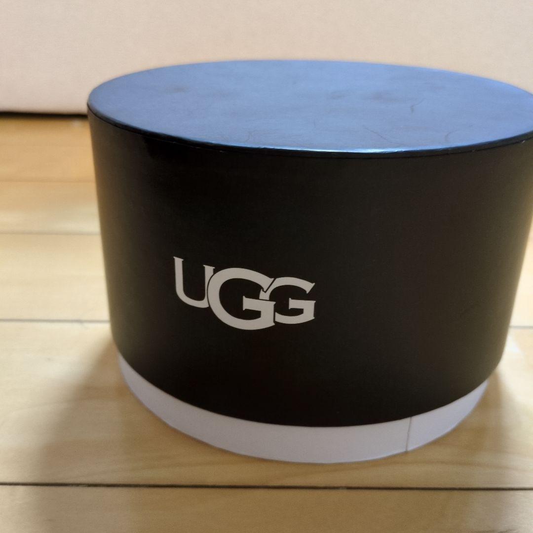 UGG ホワイトファー イヤーマフ OS/TU箱付き
