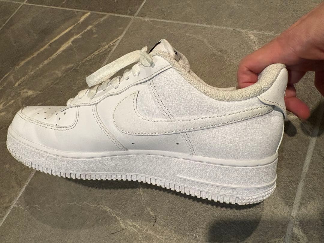 ナイキ エア フォース 1 '07 イージーオン