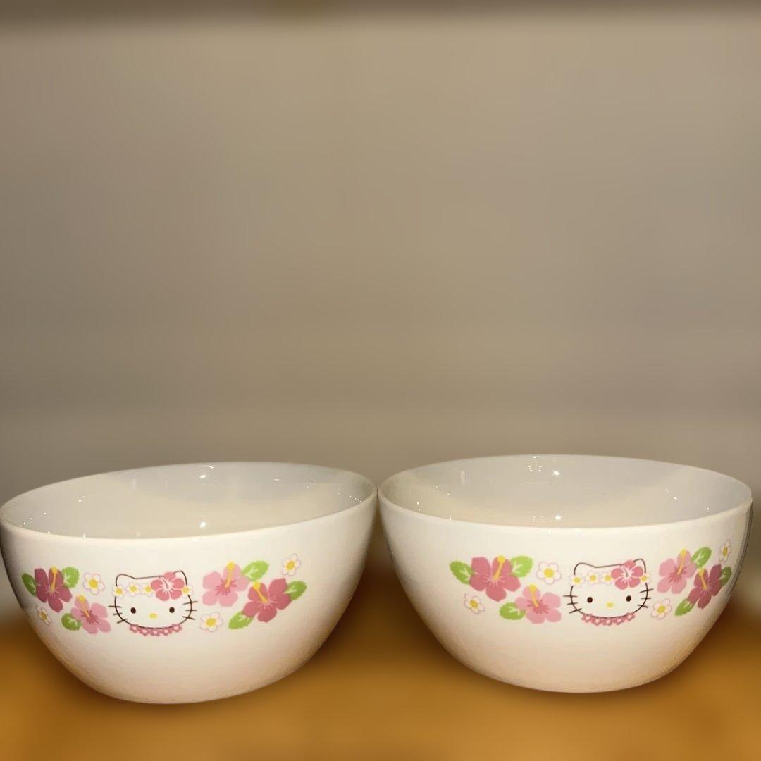 Hello Kitty ハイビスカスキティ　ロコモコどんぶり大2個